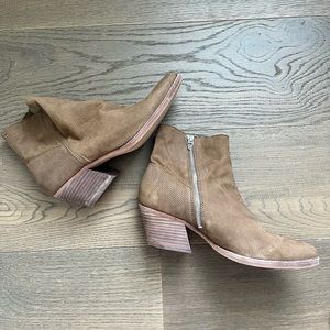 Dolce vita western booties. Size 9
